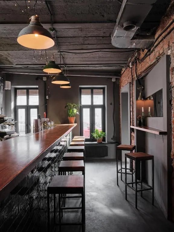 Барная стойка в Letter D bar